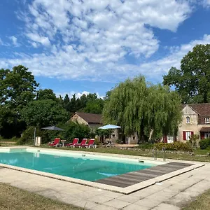 sfeervol-vakantiehuis-op-landgoed-aan-de-dordogne.midi-pyreneeshotels.com/